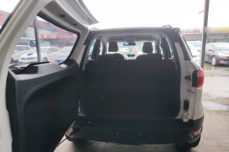 Used Ford EcoSport 2017 1.5L Automatic Trend Model Trunk