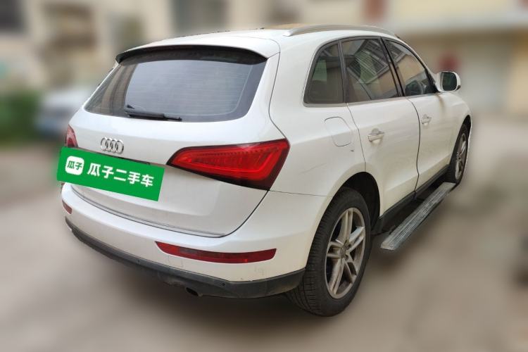 Used Audi Q5 2017 40 TFSI Technology Edition Rear Right 45 Deg