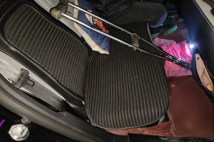 Used Ford Escape 2020 EcoBoost 245 Four-Wheel Drive Titanium Edition Interior 4