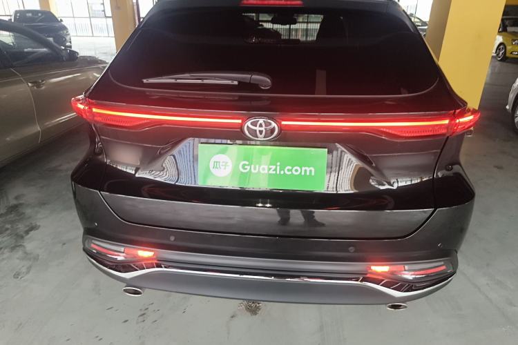 Used Toyota Harrier 2022 2.0L CVT Two-Wheel Drive Luxury Edition

