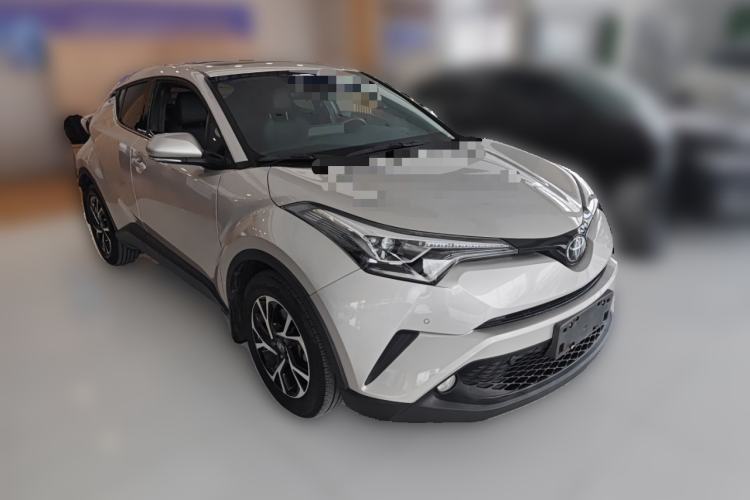 Used Toyota C-HR 2020 2.0L Luxury Edition Front Right 45 Deg
