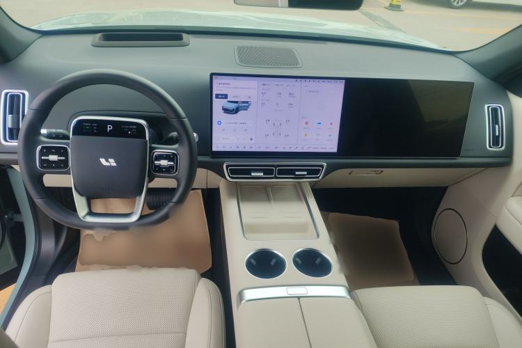 Used Li Auto L6 2025 Max Smart Refresh Edition Center Console