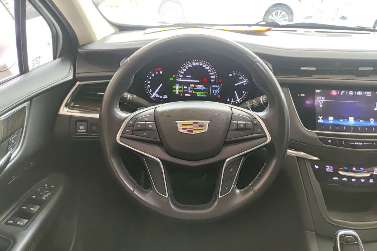 Used Cadillac XT5 2016 28T Four-Wheel Drive Luxury Model