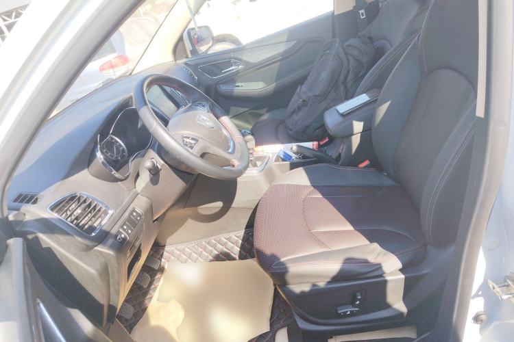 Used Baojun 560 2016 1.5T Manual Luxury Model Left Front Seat