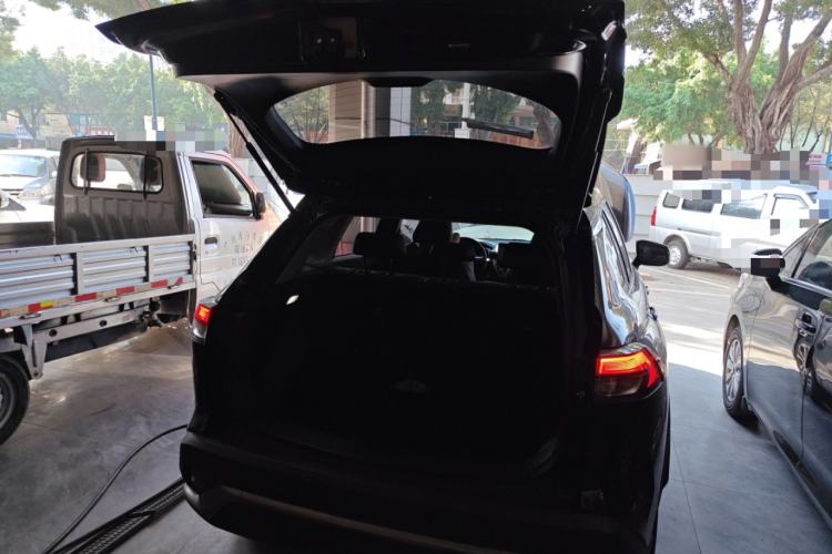 Used Toyota FRONTLANDER 2023 2.0L Smart Electric Hybrid Dual-Engine Luxury Edition
