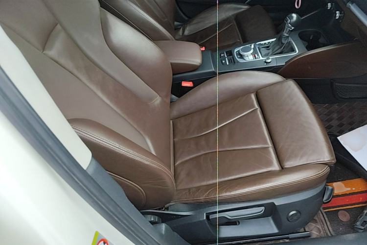 Used Audi A3 2014 Limousine 40 TFSI S line Comfort Model
