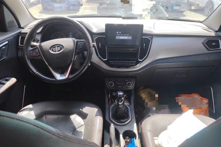 Used FAW Senya R7 2016 1.6L Manual Smart Version
