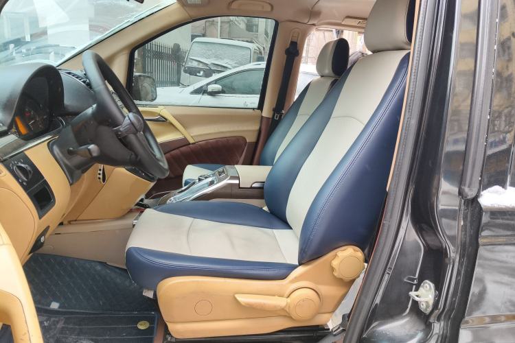 Used Mercedes-Benz Vito 2013 3.0L Elite Edition