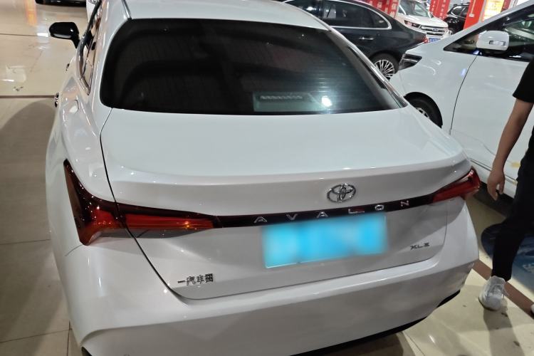 Used Toyota Avalon 2019 2.0L XLE Premium Edition China VI
