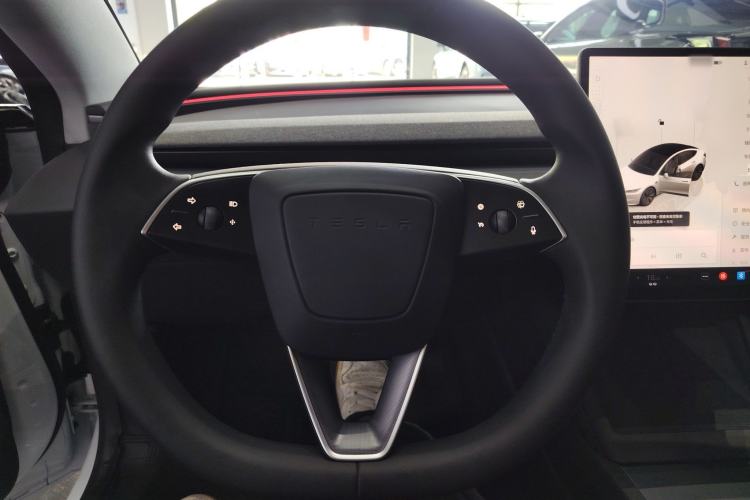 Used Tesla Model 3 2025 Rear-Wheel-Drive Version Steering Wheel