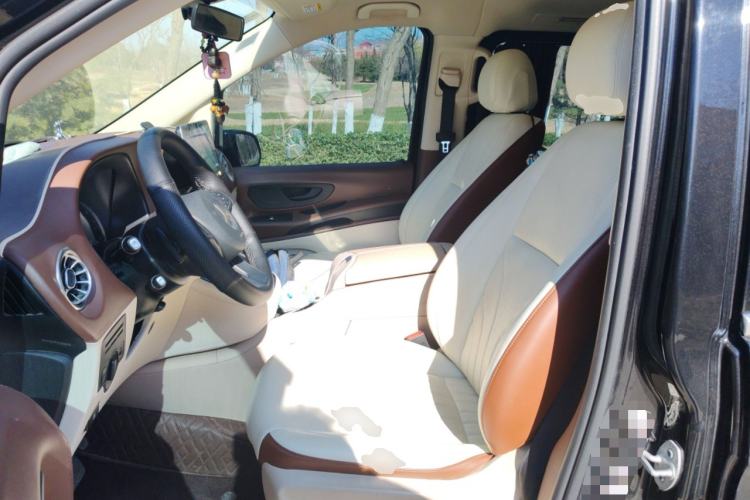 Used Mercedes-Benz Vito 2021 2.0T Elite Version 7 Seats