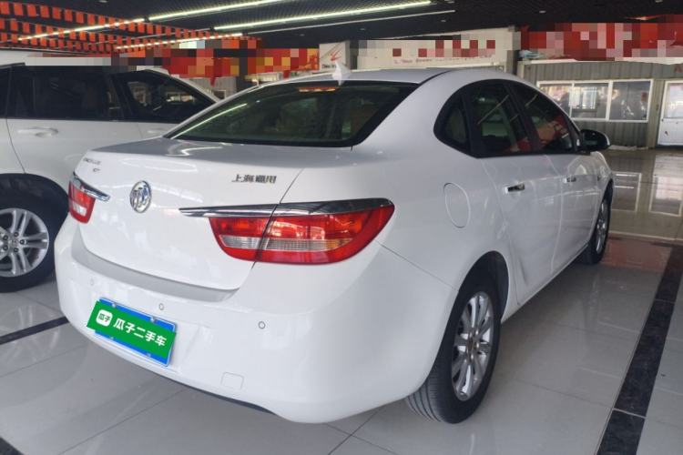 Used Buick GT 2013 GT 1.8L Automatic Fashion Edition Rear Right 45 Deg