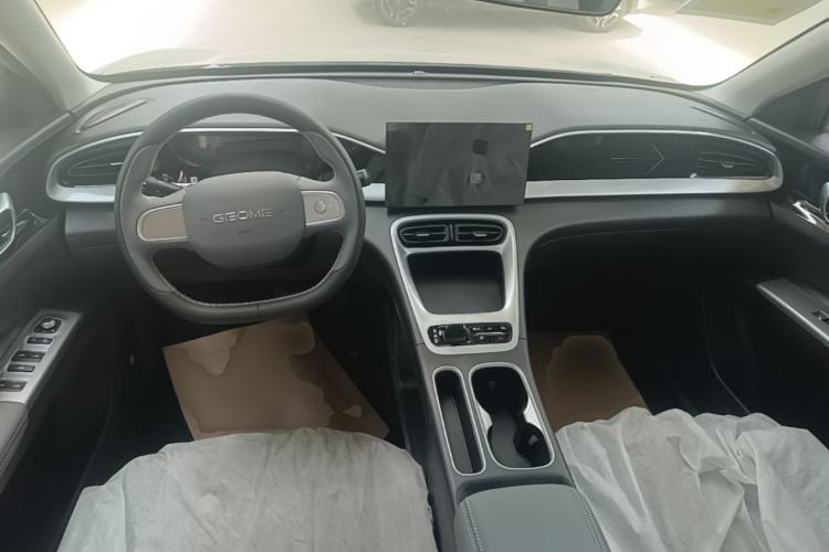 Used Geely Galaxy Geome 2026 Model 310km Youth Edition
