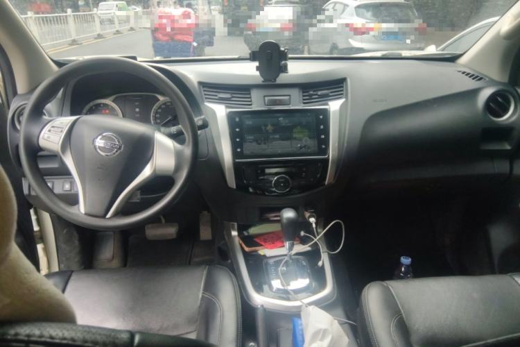 Used Nissan Terra 2020 2.5L XL Upper Automatic Two-Wheel Drive Luxury Edition Center Console