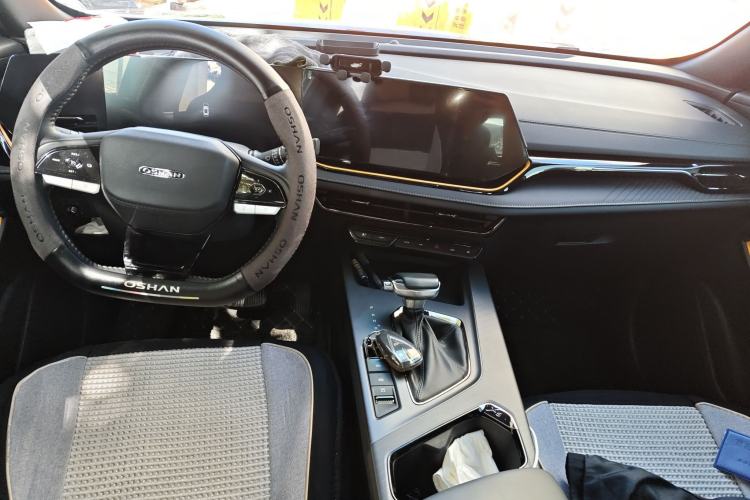 Used CHANGAN OSHAN X5 PLUS 2023 1.5T DCT Enjoyment Version
