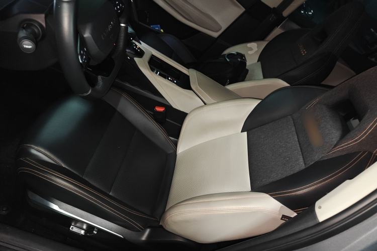 Used Lynk & Co 06 EM-P 2020 PHEV Plus Left Front Seat