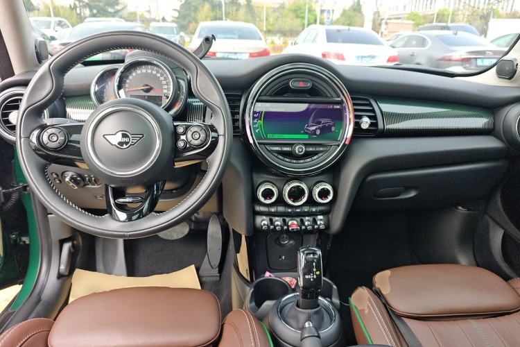 Used MINI MINI 2019 1.5T COOPER Artist Five-Door Edition