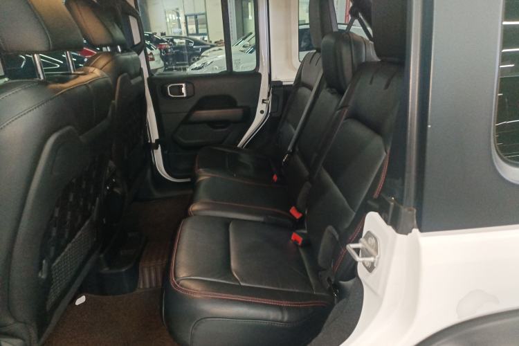 Used Jeep Wrangler 2021 2.0T Robin Hood Four-Door Edition
