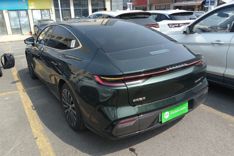 Used Geely Galaxy 8 2025 130km EM-P Starship Edition Rear Left 45 Deg