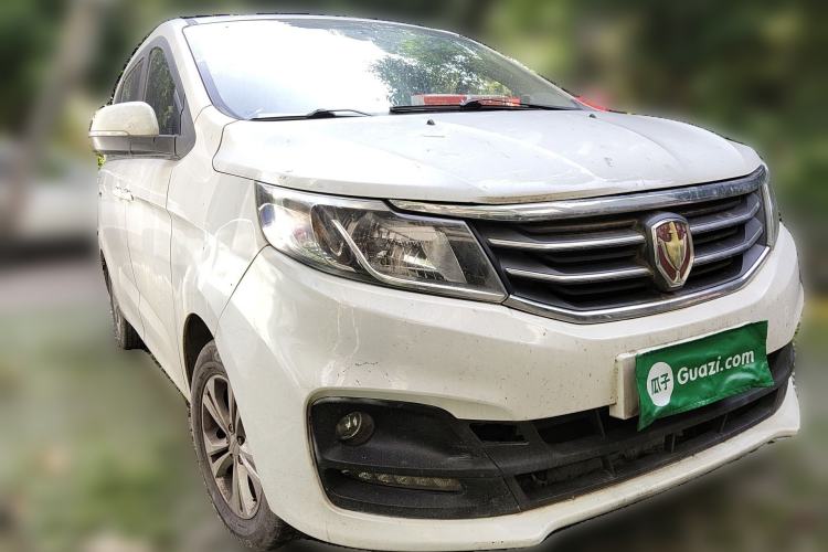 Used Jinbei F50 2017 1.6L Manual Luxury Model Front Right 45 Deg