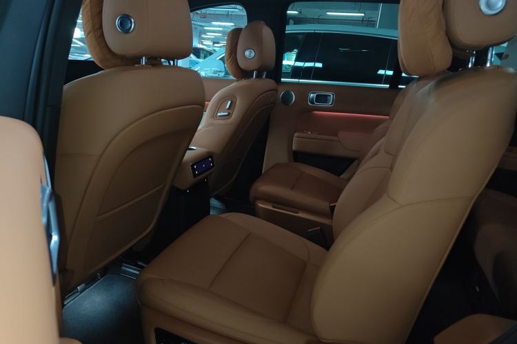 Used Li Auto L8 2025 Max Smart Refresh Edition
