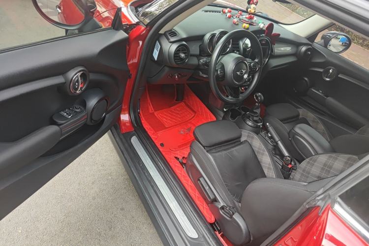 Used MINI 2016 1.5T COOPER Driver Seat