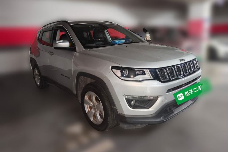 Used Jeep Compass 2017 200T Automatic Family Edition Front Right 45 Deg