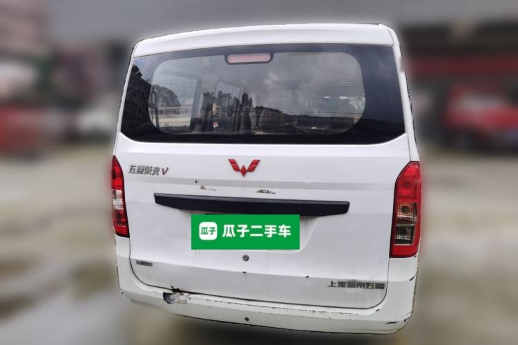 Used Wuling Rongguang V 2016 1.5L Standard Version
