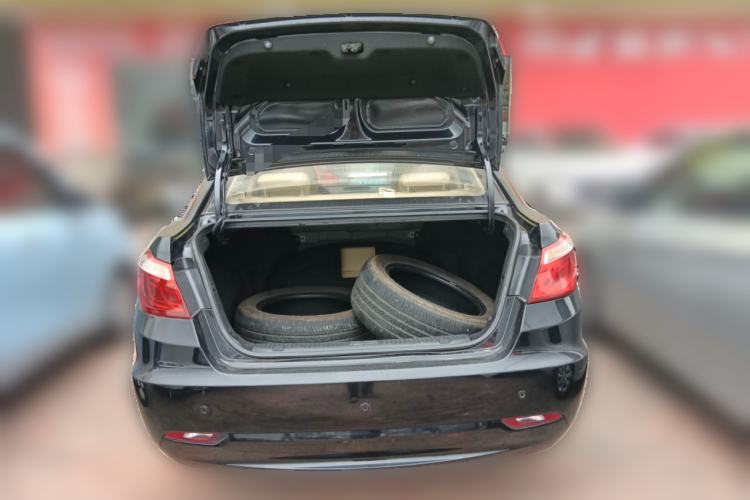 Used CHANGAN Eado 2014 1.6L Manual Luxury Model Trunk