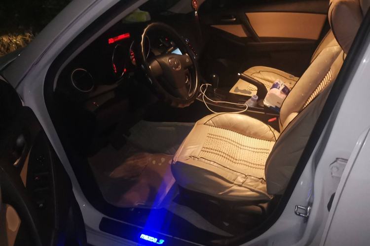 Used Mazda Mazda 3 2013 Sedan 1.6L Automatic Elite Model
