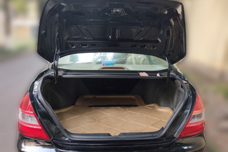 Used BYD F6 2010 Golden Edition 2.0L Manual Luxury Model