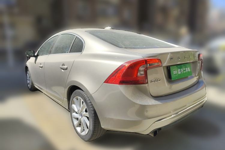 Used Volvo S60 2015 S60L 2.0T Zhiyuan Edition