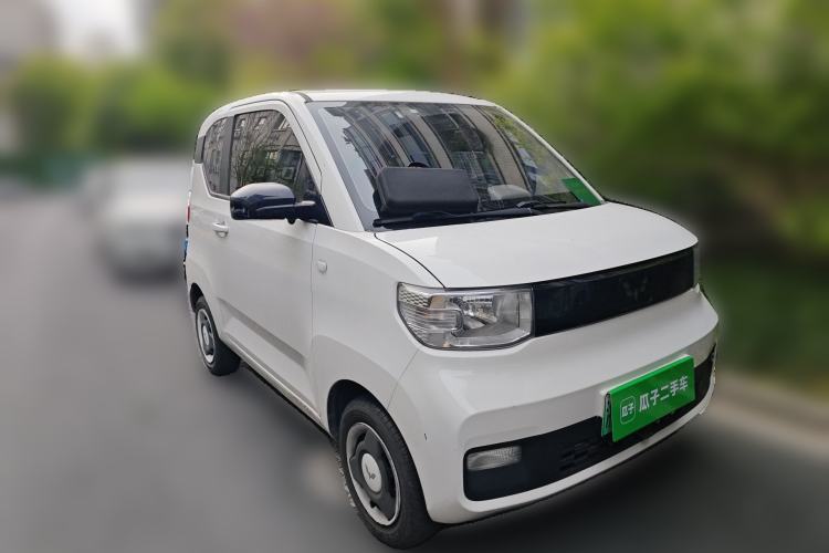 Used Wuling Hongguang MINIEV 2022 Zizai Version Lithium Iron Phosphate Front Right 45 Deg