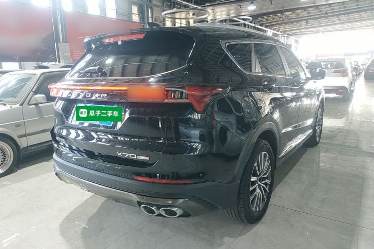 Used JETOUR X70 PLUS 2023 1.5T DCT Brave PLUS 5-Seater
