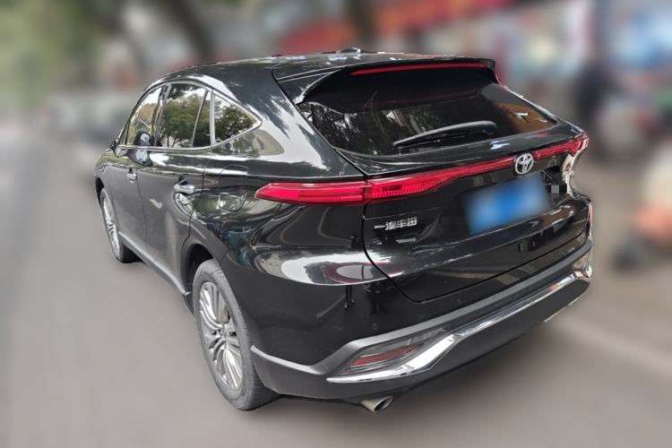 Used Toyota Harrier 2022 2.0L CVT Two-Wheel Drive Deluxe Edition
