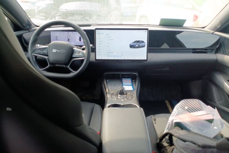 Used BYD Seal 2025 650 Intelligent Driving Version Center Console