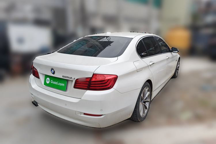 Used BMW 5 Series 2017 525Li Leading Model

