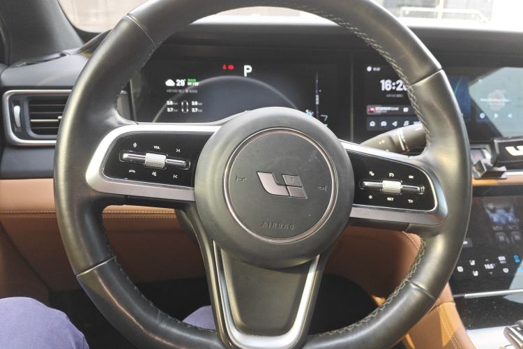 Used Li Auto ONE 2020 Extended-Range 6-Seater Version Steering Wheel