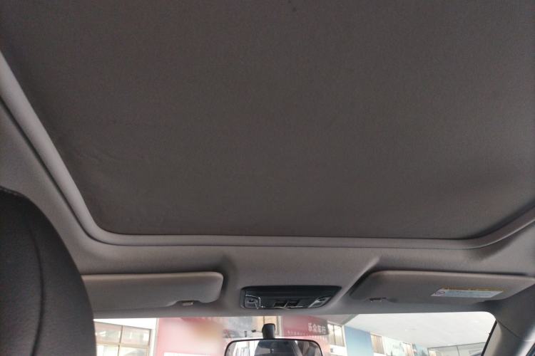 Used Honda Vezel 2016 1.8L CVT Front-Wheel Drive Pioneer Edition