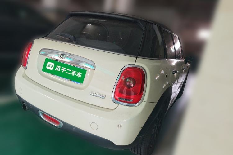 Used MINI 2016 1.5T COOPER Five-Door Edition
