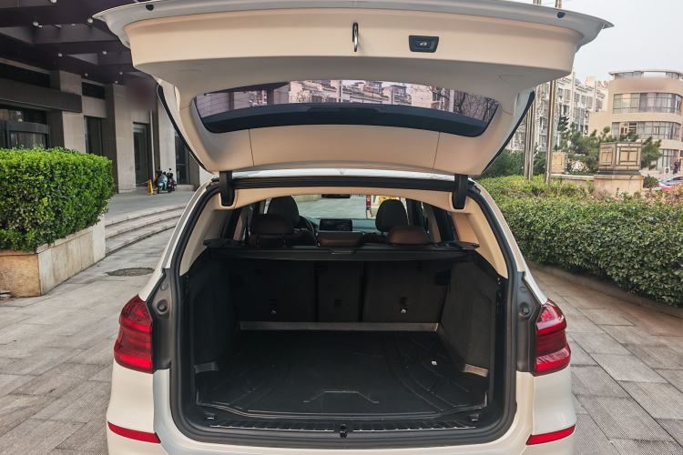 Used BMW X3 2018 xDrive28i Luxury Package China VI Emission Standard