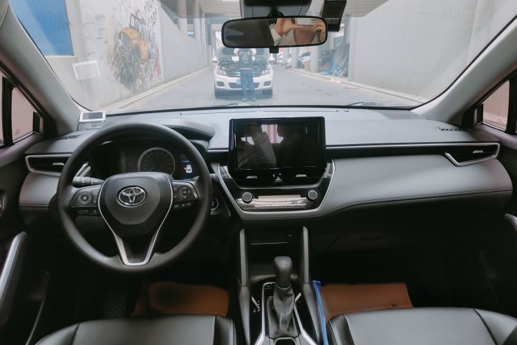 Used Toyota Corolla Cross 2022 2.0L Luxury Edition