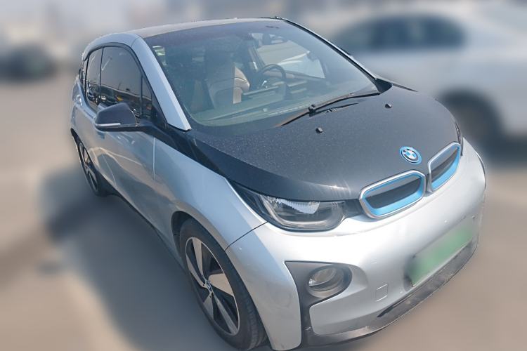Used BMW i3 2015 Fashion Model Front Right 45 Deg