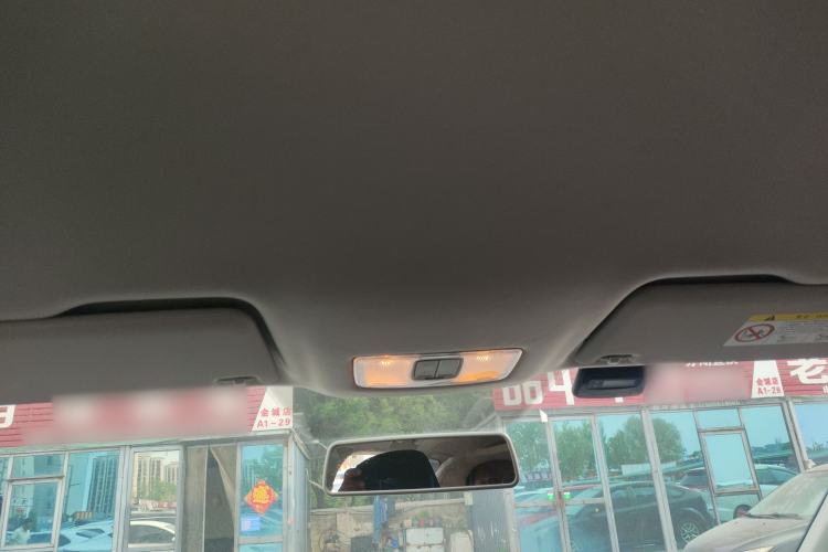 Used Jetta VS5 2019 280TSI Automatic Trend Model Headliner