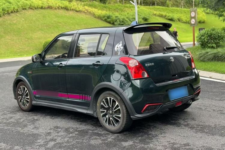 Used Suzuki Swift 2016 1.5L Automatic Fashionable Coolplay Edition
