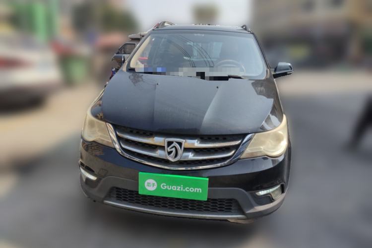 Used Baojun 730 2014 1.5L Manual Luxury Navigation ESP Version 7 Seats
