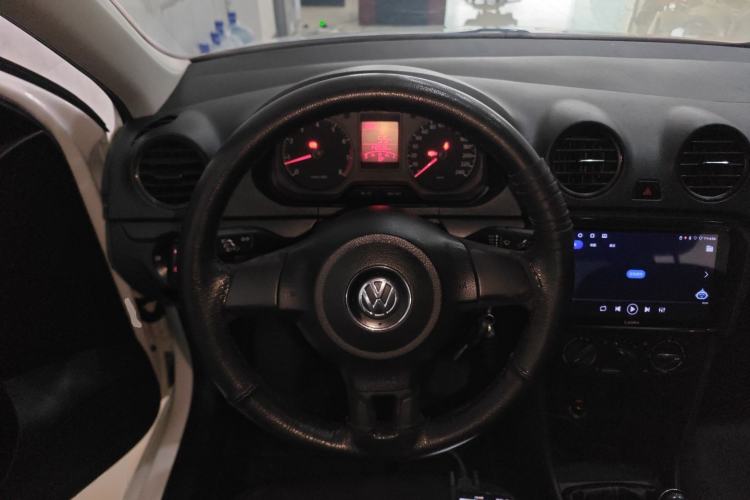 Used Volkswagen Jetta 2013 1.6L Manual Fashion Edition