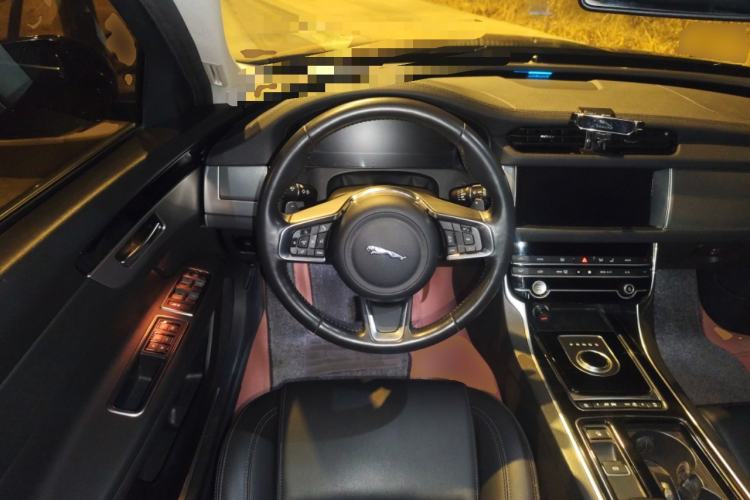 Used Jaguar XFL 2020 XFL 2.0T P200 Two-Wheel-Drive Elite Edition
