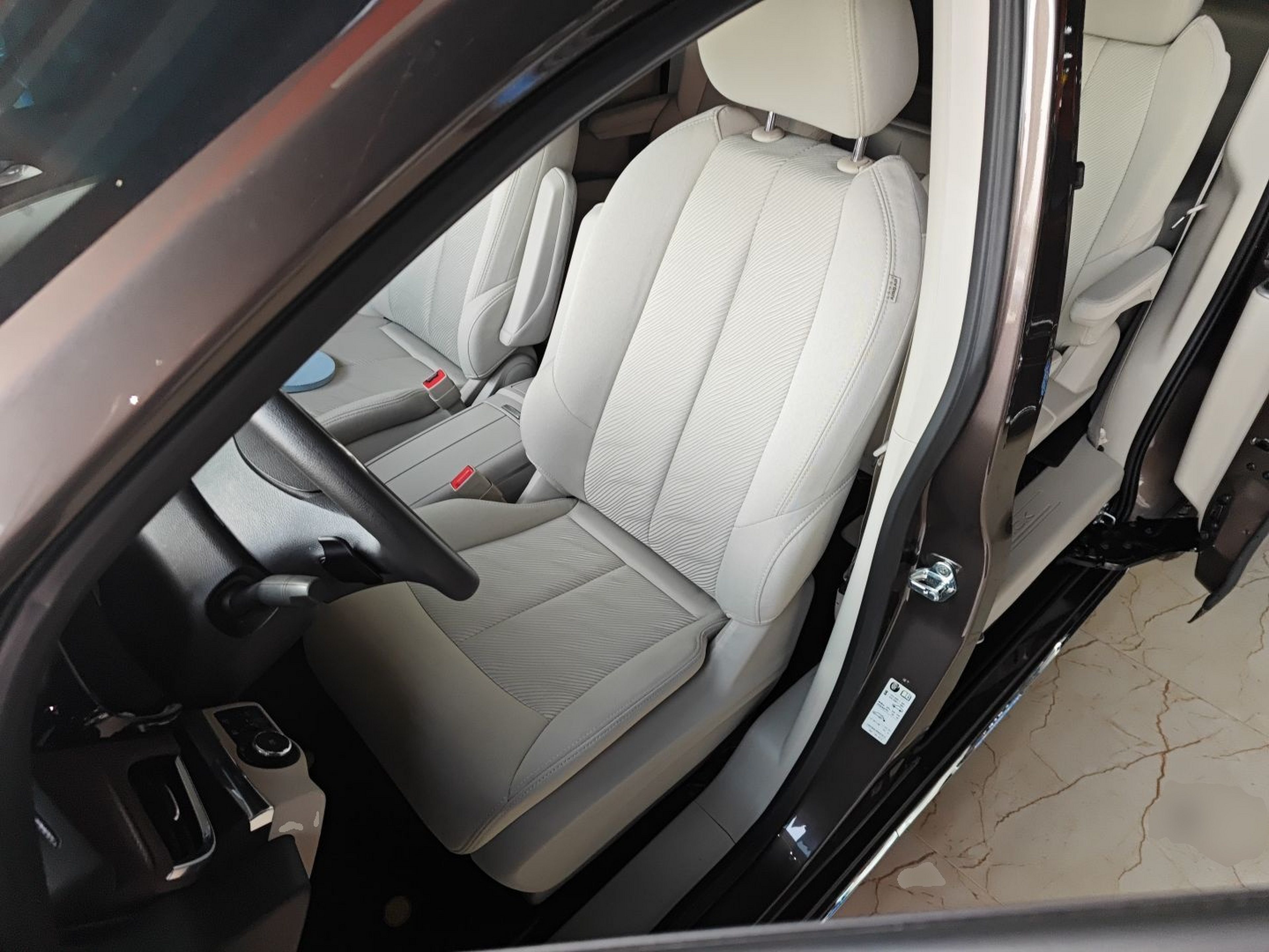 Avant de la voiture