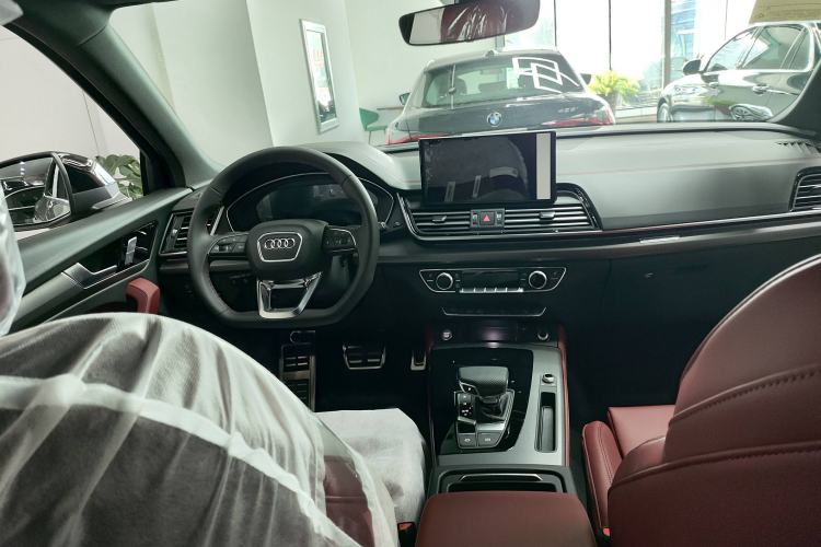 Used Audi Q5L 2025 quattro 45th Anniversary Edition 40 TFSI Luxury Dynamic Model